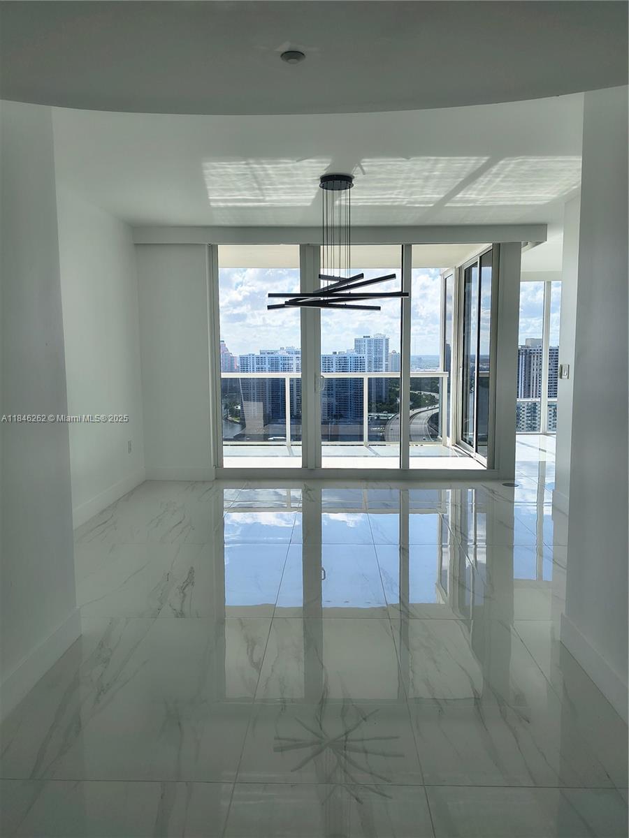 Building Photo - 19111 Collins Ave