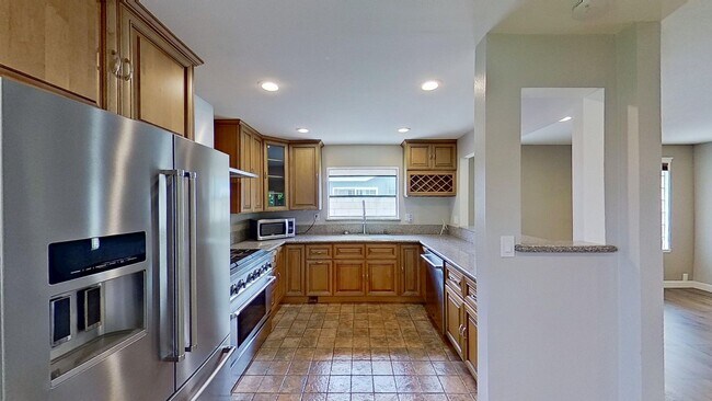 Building Photo - 14321 Riviera Dr