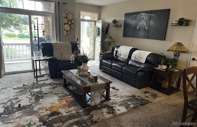 Building Photo - 10818 Cimarron St