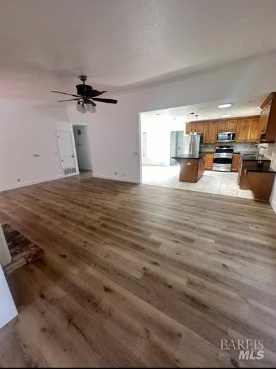 Building Photo - 1701 Ventura Way