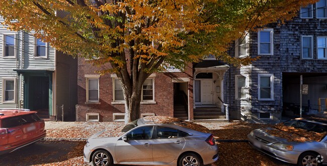 Building Photo - 9 Fulkerson St