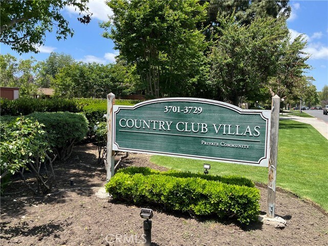 Building Photo - 3719 Country Club Dr