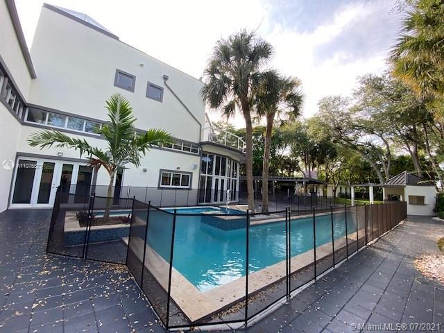Building Photo - 8425 SW 58th St
