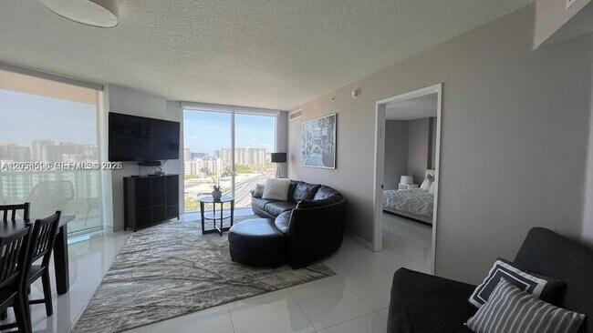 Building Photo - 150 Sunny Isles Blvd