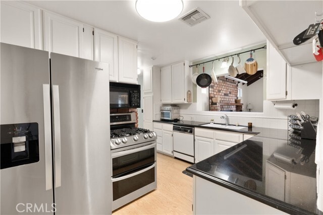 Building Photo - 351 S Parish Pl