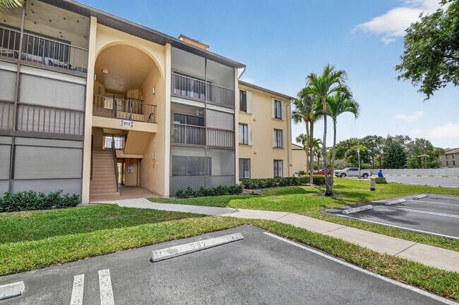 Building Photo - 812 Sky Pine Way