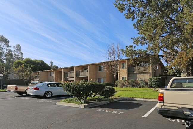 Building Photo - Brierwood Apartments
