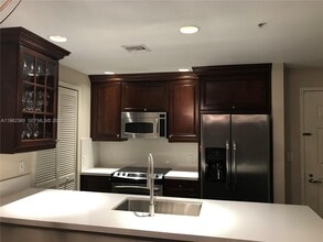 Building Photo - 100 Andalusia Ave