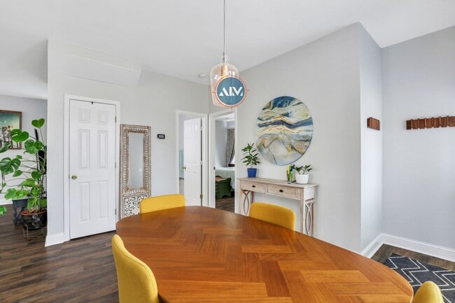 Building Photo - Stunning 3-Bedroom Home in University Park – Move-In Ready!