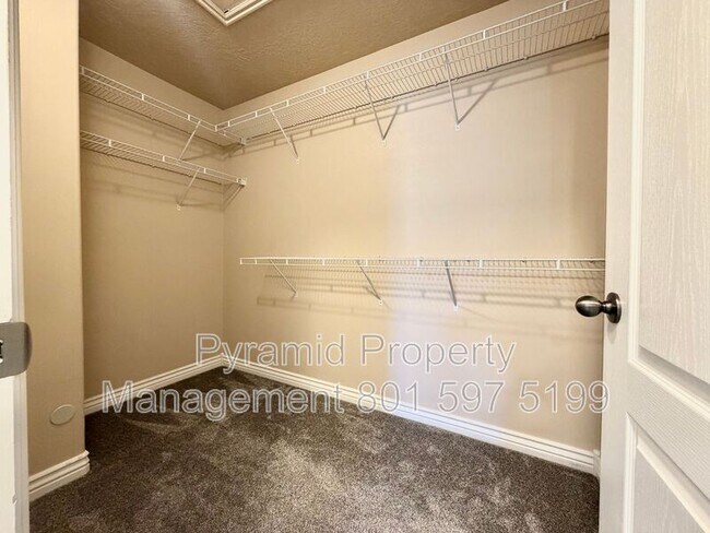 Building Photo - 1688 W 3180 N