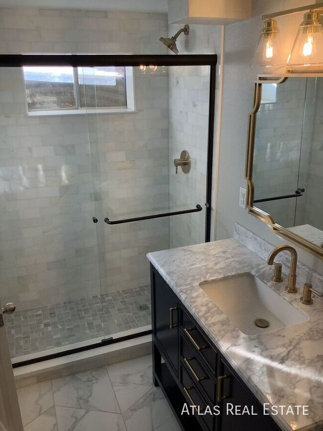 Building Photo - 13666 E Dakota Ave