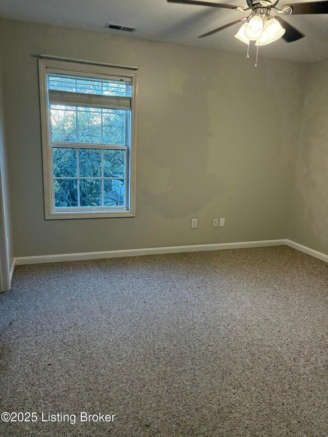 Building Photo - 10704 Copper Ridge Dr