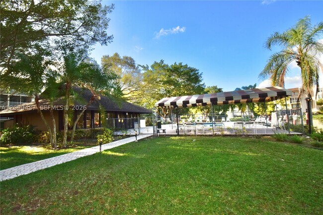 Building Photo - 9311 Orange Grove Dr