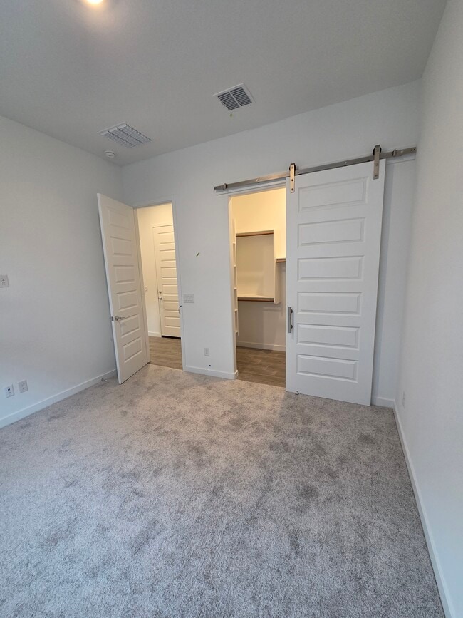 Building Photo - 23104 E Roundup Way