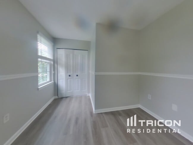 Building Photo - 4111 Lancaster Cir