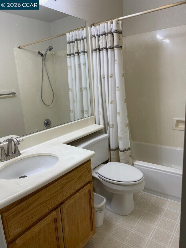 Building Photo - 171 Shadowhill Cir