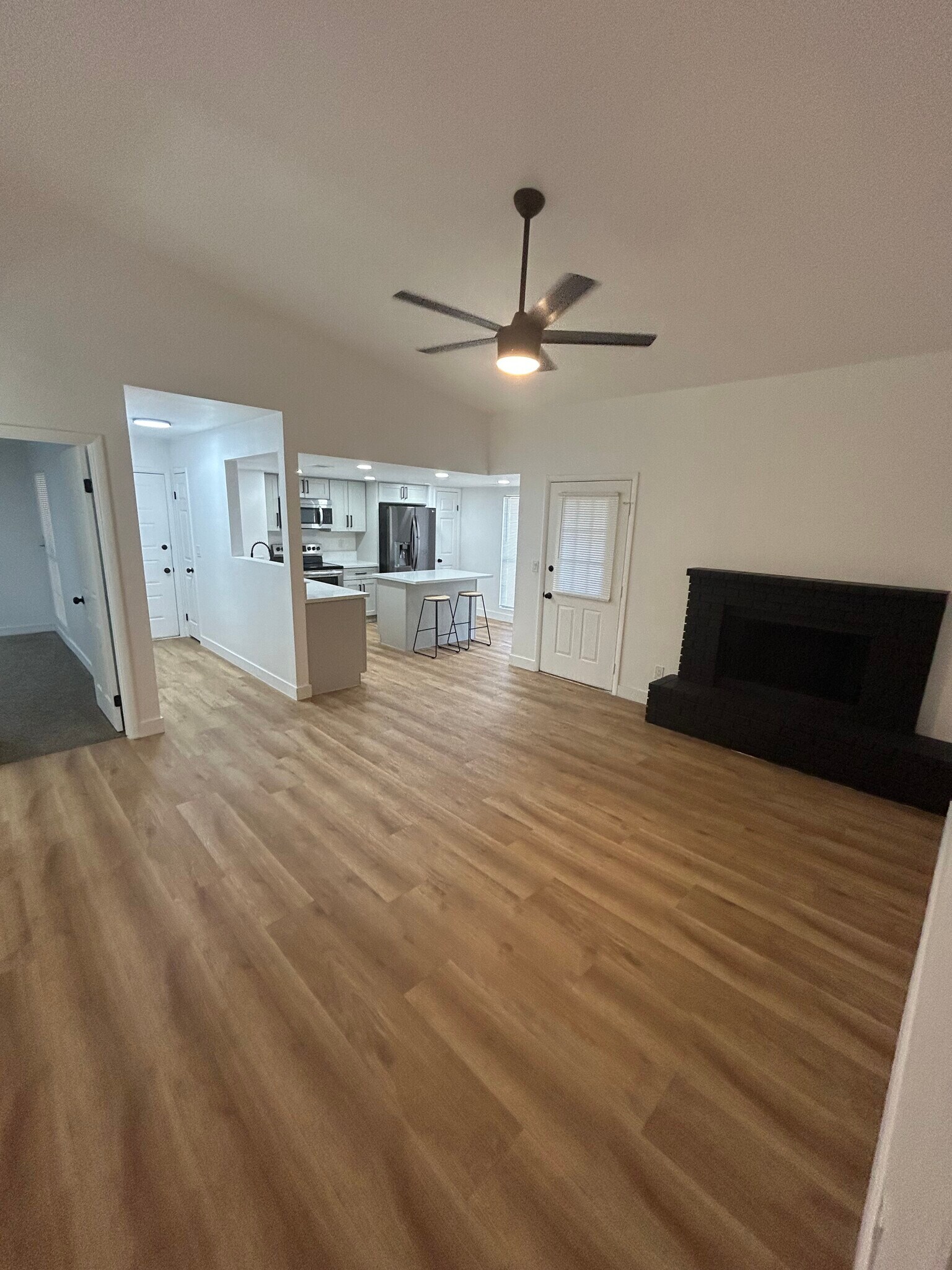Building Photo - 3790 Shirebrook Dr