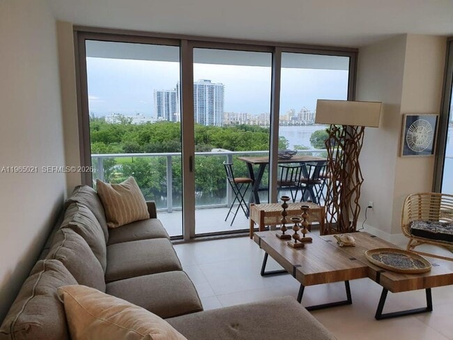 Building Photo - 16385 Biscayne Blvd