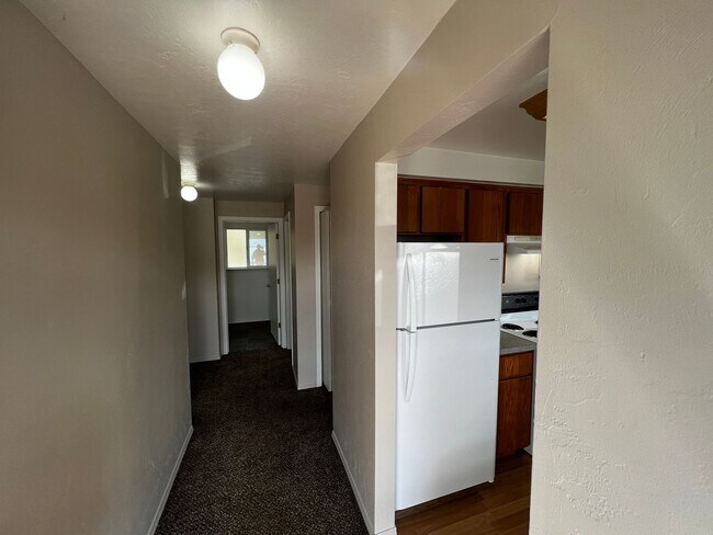 Building Photo - 210-220 N 2nd St