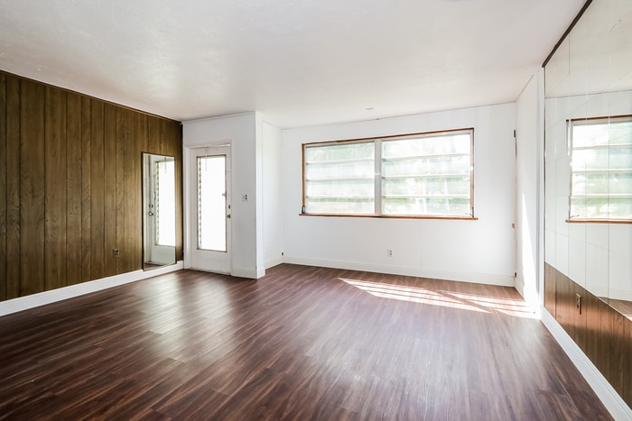 Building Photo - 3915 Mackinac Rd