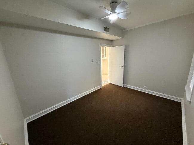 Building Photo - 3451 W Parker Ave