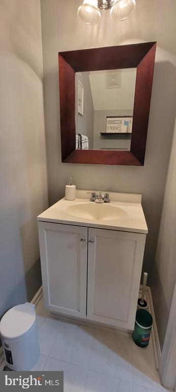 Building Photo - 42219 Black Rock Terrace