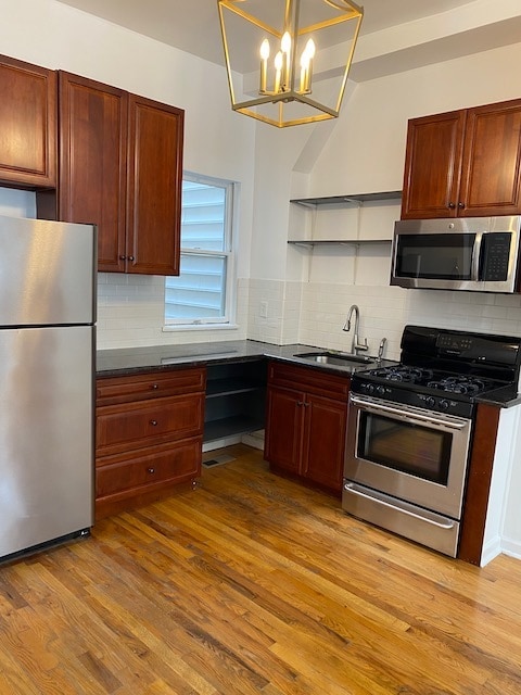 3. Unit 1 Kitchen - 1004 S. 11th Street