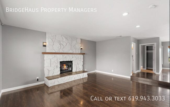 Building Photo - 4141 Epsilon St