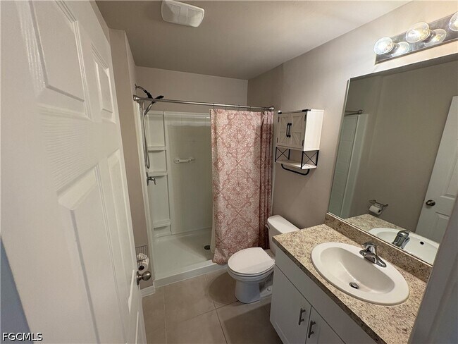 Building Photo - 5013 Placid Ln