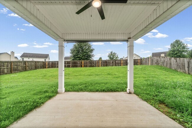 Building Photo - 880 Cherry Blossom Ln
