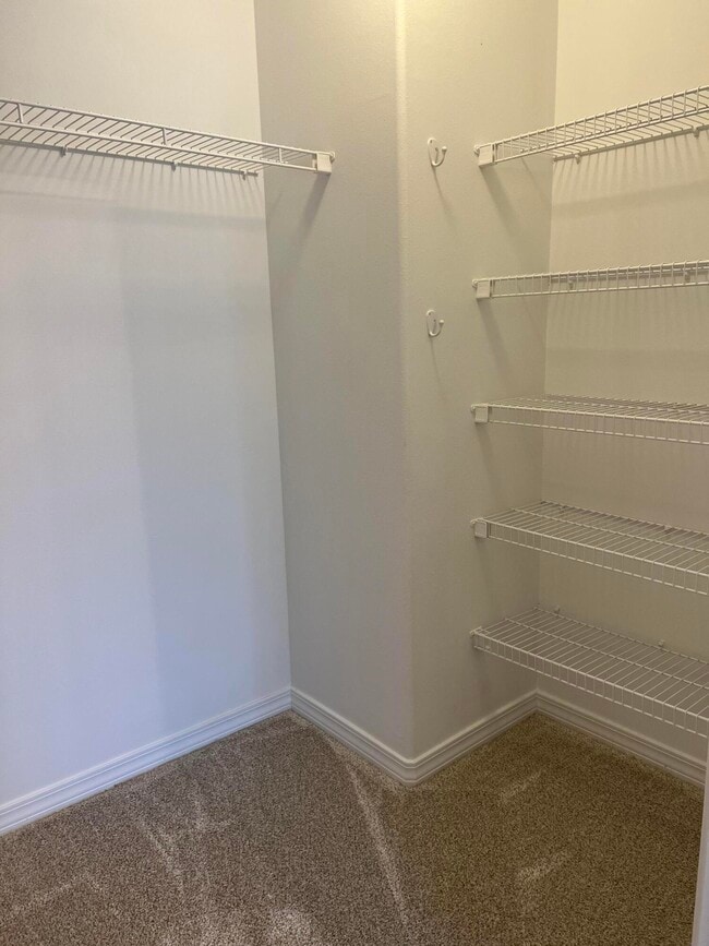 Building Photo - 8 Myrtle Oak Way