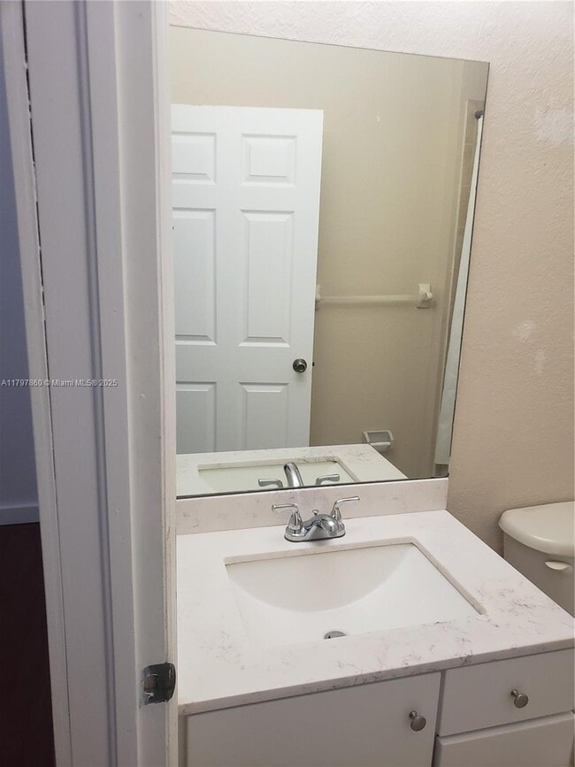 Building Photo - 13752 SW 169th Ln