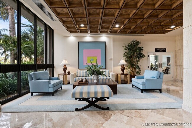 Building Photo - 9960 S Ocean Dr