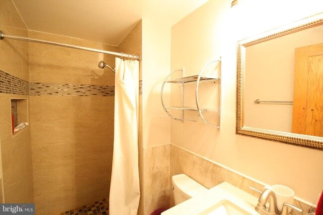 Building Photo - 632 Ivy League Ln