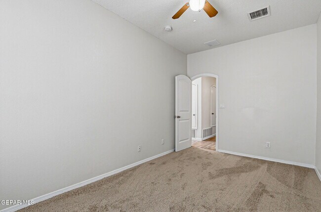 Building Photo - 13709 Paseo Sereno Dr