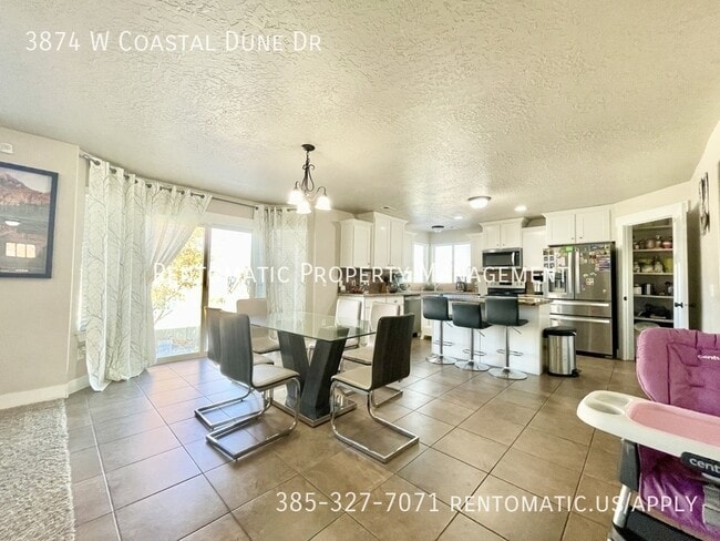 Building Photo - 3874 Coastal Dune Dr