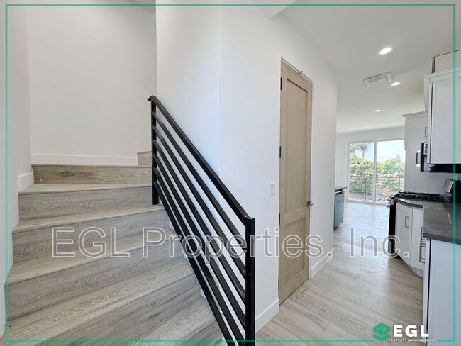 Building Photo - 15314 Grevillea Ave