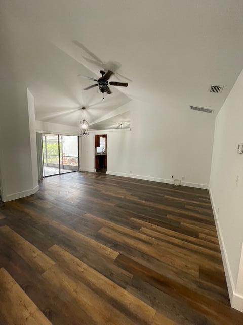 Building Photo - 800 Kintyre Ct