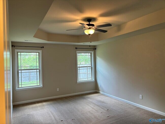 Building Photo - 112 Beaver Brook Pl