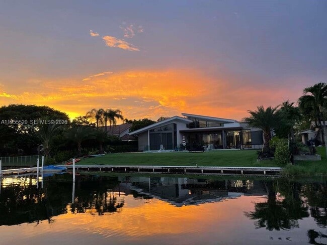 Building Photo - 1830 NE 193rd St