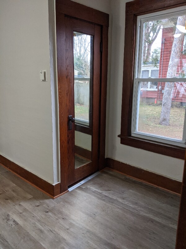 Building Photo - 11 Downer St