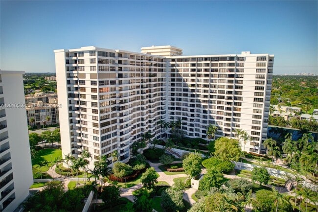 Building Photo - 600 Three Islands Boulevard