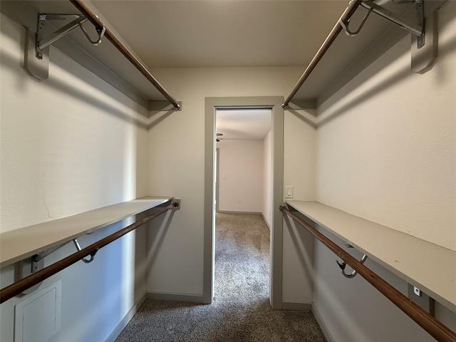 Building Photo - 2106 Bennett Ave