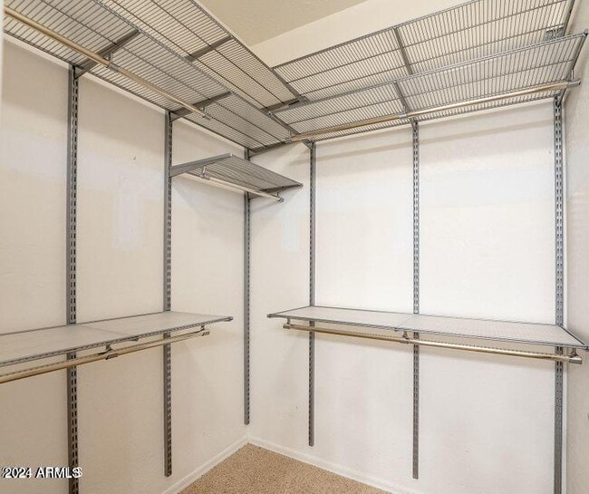 Building Photo - 4757 E Waterman St