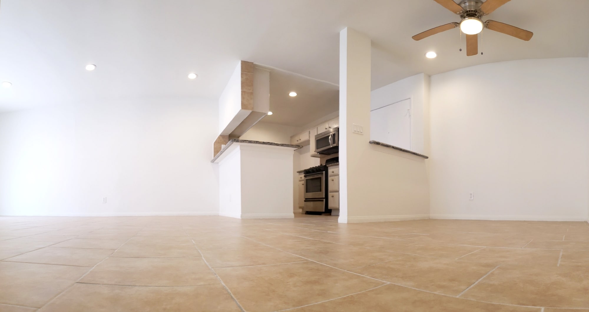 Building Photo - 11020 Hesby St