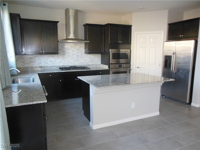 Building Photo - 2664 Crystal Quartz St