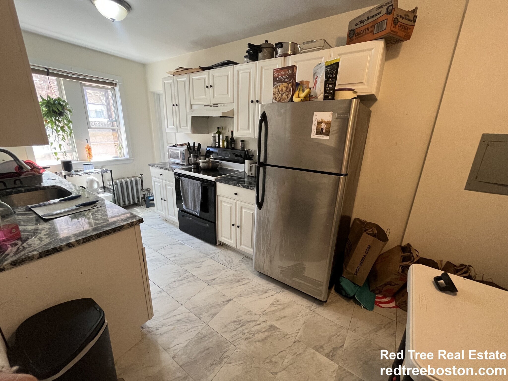Apt 17 - 458 Park Dr