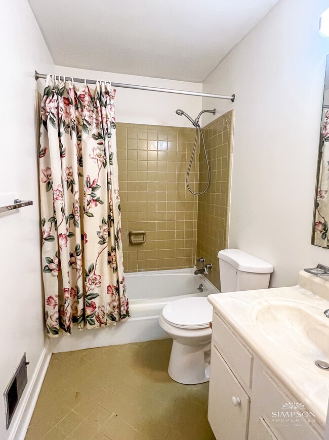 Building Photo - 5324 Elderbank Dr