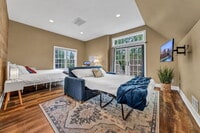 Building Photo - Furnished 1-Bedroom Upper Apartment on Main St