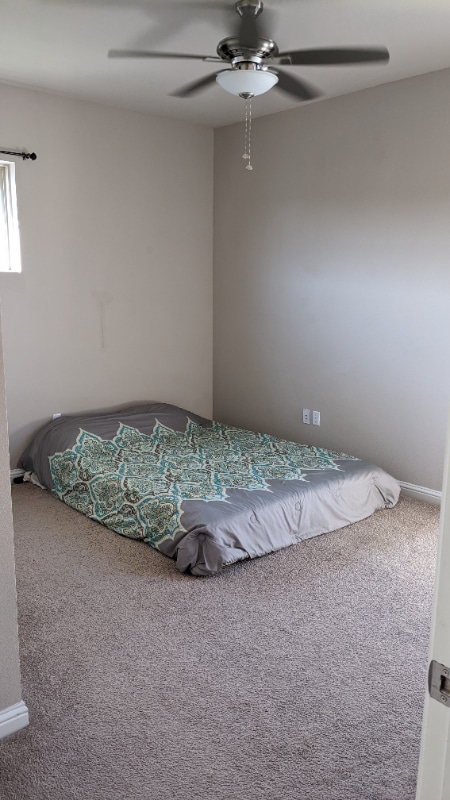 Building Photo - 1605 Arcilla St